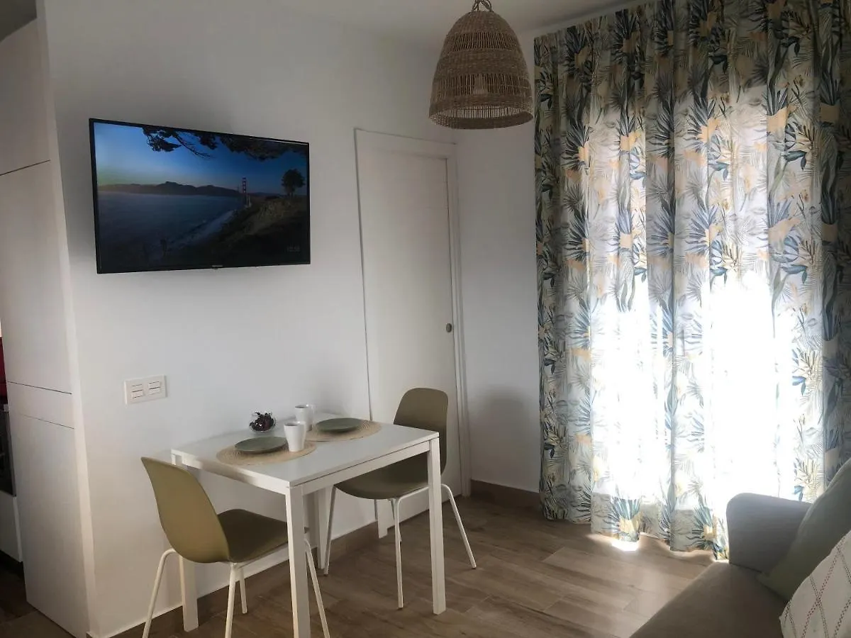Apartamentos Mareabeach Torremolinos 0*,  Spain